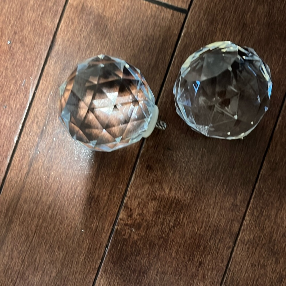 Pottery Barn kids clear finials
